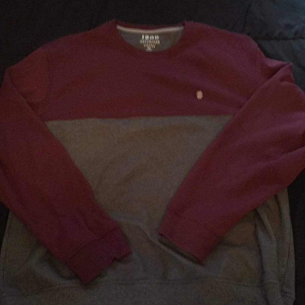 2xl Izod two tone crew sweatshirt